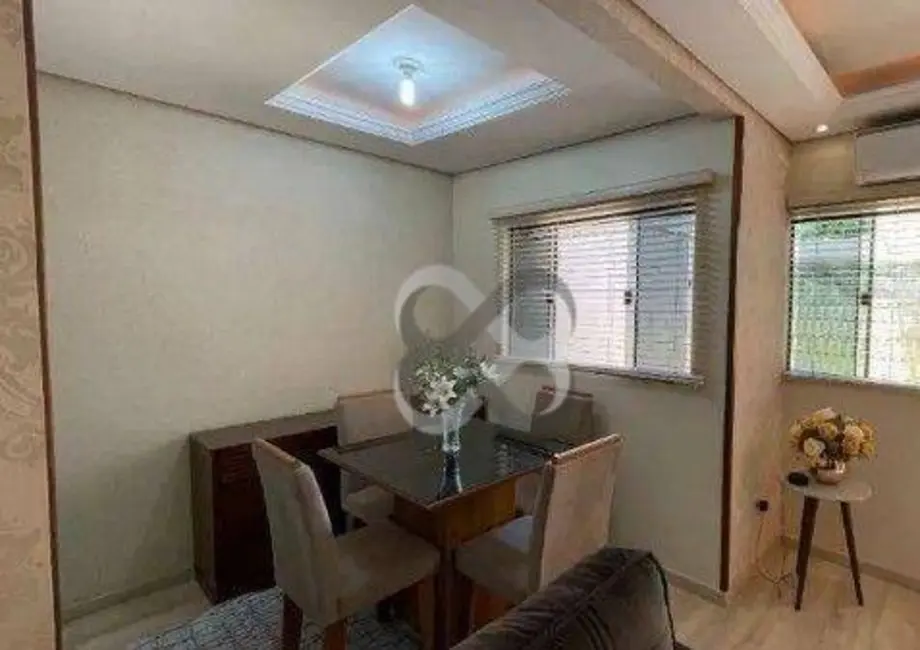 Casa com 3 quartos à venda, 80m2 em Jardim Santo Antônio, Londrina - PR - imagem 3 Foto 3 de Casa com 3 quartos à venda, 80m2 em Jardim Santo Antônio, Londrina - PR