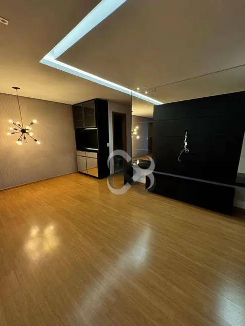 Apartamento com 2 quartos à venda e para alugar, 118m2 em Santa Rosa, Londrina - PR - imagem 4 Foto 4 de Apartamento com 2 quartos à venda e para alugar, 118m2 em Santa Rosa, Londrina - PR