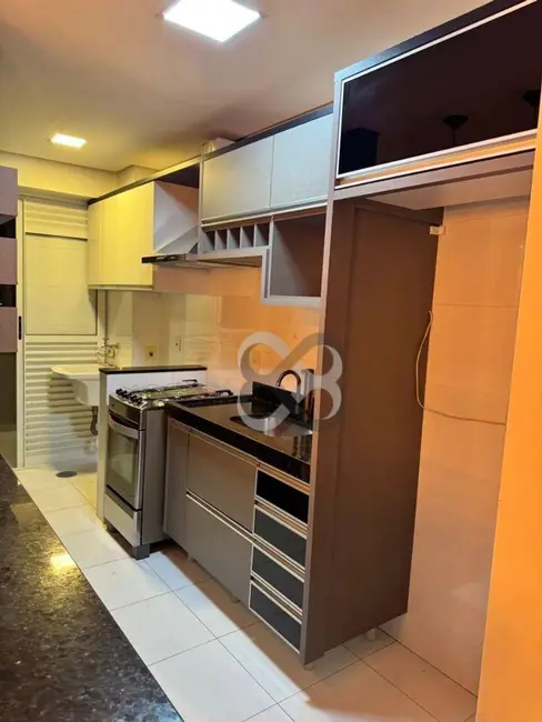 Apartamento com 2 quartos à venda e para alugar, 118m2 em Santa Rosa, Londrina - PR - imagem 6 Foto 6 de Apartamento com 2 quartos à venda e para alugar, 118m2 em Santa Rosa, Londrina - PR