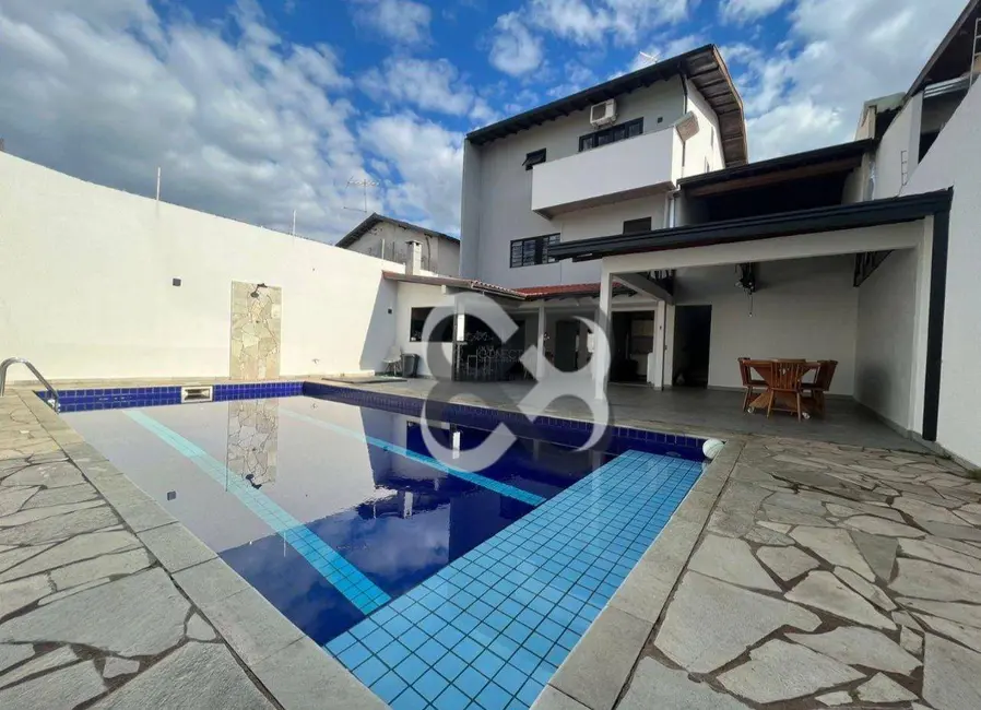 Foto 1 de Casa com 4 quartos à venda, 330m2 em Sabará I, Londrina - PR