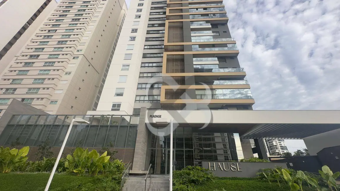 Apartamento com 3 quartos à venda, 271m2 em Londrina - PR - imagem 1 Foto 1 de Apartamento com 3 quartos à venda, 271m2 em Londrina - PR
