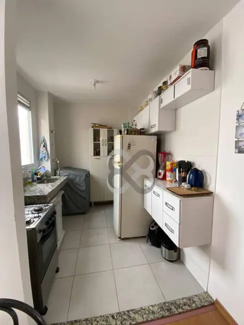 Apartamento com 2 quartos à venda, 48m2 em Londrina - PR - imagem 3 Foto 3 de Apartamento com 2 quartos à venda, 48m2 em Londrina - PR