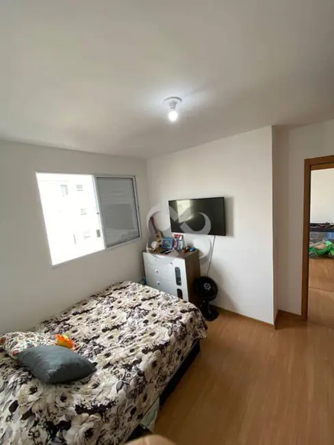 Apartamento com 2 quartos à venda, 48m2 em Londrina - PR - imagem 9 Foto 9 de Apartamento com 2 quartos à venda, 48m2 em Londrina - PR