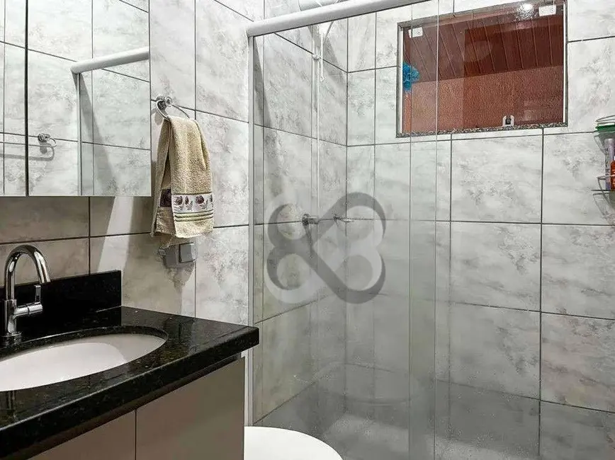 Foto 7 de Casa com 3 quartos à venda, 137m2 em Londrina - PR