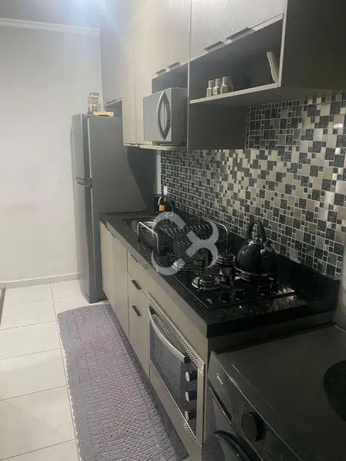 Apartamento com 2 quartos à venda, 48m2 em Conjunto Vivi Xavier, Londrina - PR - imagem 4 Foto 4 de Apartamento com 2 quartos à venda, 48m2 em Conjunto Vivi Xavier, Londrina - PR