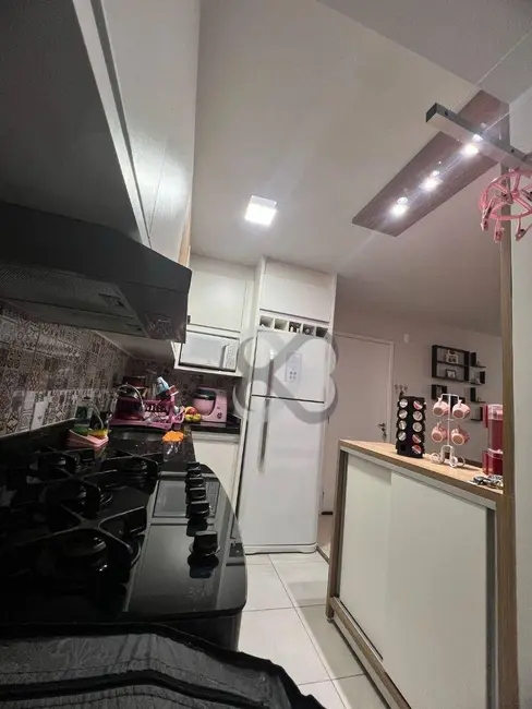 Apartamento com 2 quartos à venda, 56m2 em Colinas, Londrina - PR - imagem 6 Foto 6 de Apartamento com 2 quartos à venda, 56m2 em Colinas, Londrina - PR