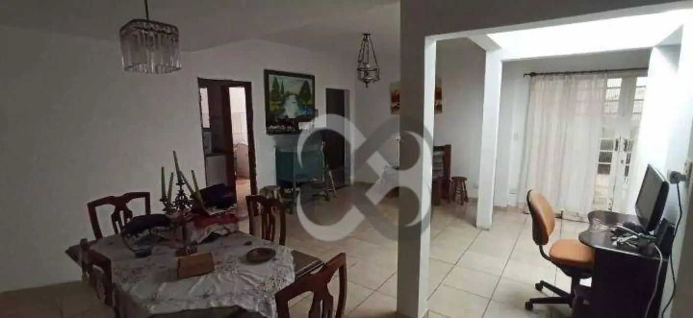 Foto 1 de Casa com 3 quartos à venda, 484m2 em San Conrado, Londrina - PR