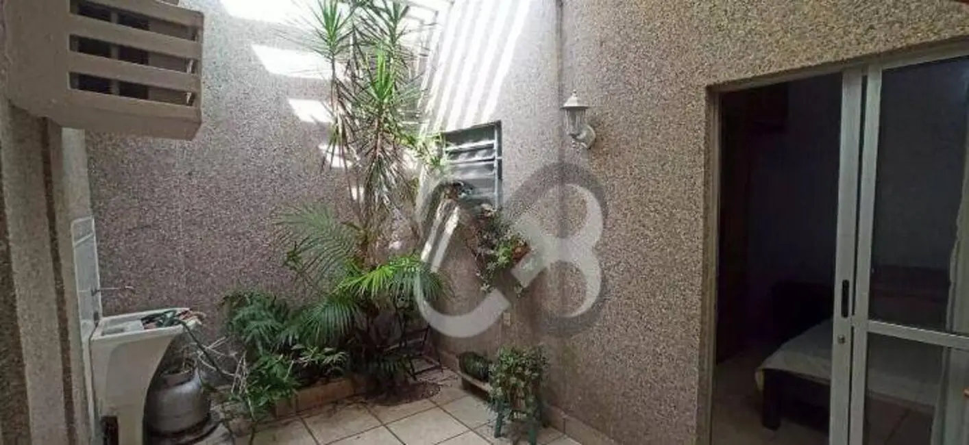 Casa com 3 quartos à venda, 484m2 em San Conrado, Londrina - PR - imagem 5 Foto 5 de Casa com 3 quartos à venda, 484m2 em San Conrado, Londrina - PR