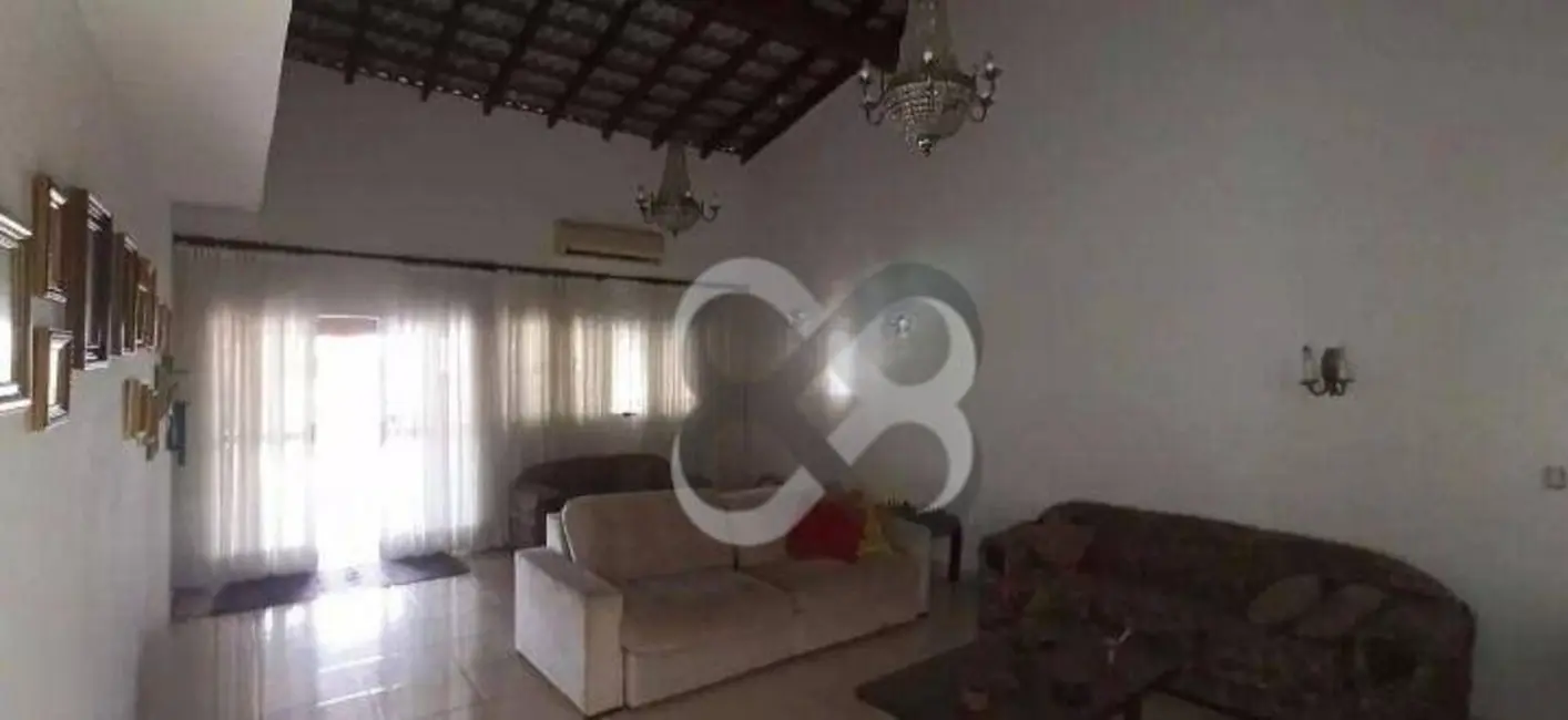 Casa com 3 quartos à venda, 484m2 em San Conrado, Londrina - PR - imagem 3 Foto 3 de Casa com 3 quartos à venda, 484m2 em San Conrado, Londrina - PR