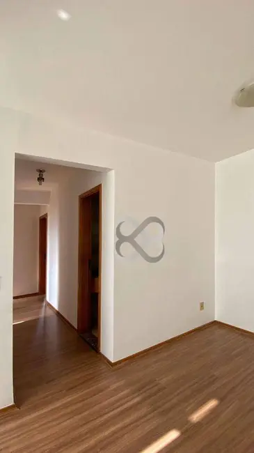 Apartamento com 3 quartos à venda, 84m2 em Vitória, Londrina - PR - imagem 5 Foto 5 de Apartamento com 3 quartos à venda, 84m2 em Vitória, Londrina - PR