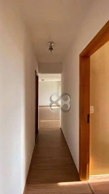 Apartamento com 3 quartos à venda, 84m2 em Vitória, Londrina - PR - imagem 8 Foto 8 de Apartamento com 3 quartos à venda, 84m2 em Vitória, Londrina - PR