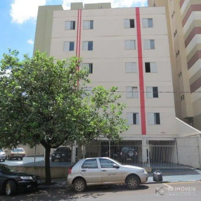 Foto 1 de Kitnet com 1 quarto para alugar, 50m2 em Centro, Londrina - PR