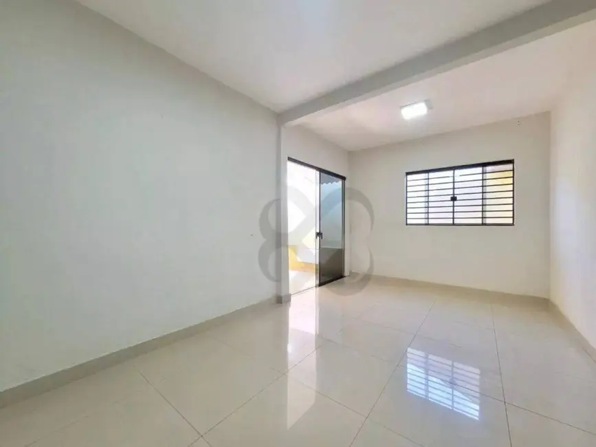Casa com 4 quartos à venda, 200m2 em Conjunto Vivi Xavier, Londrina - PR - imagem 9 Foto 9 de Casa com 4 quartos à venda, 200m2 em Conjunto Vivi Xavier, Londrina - PR