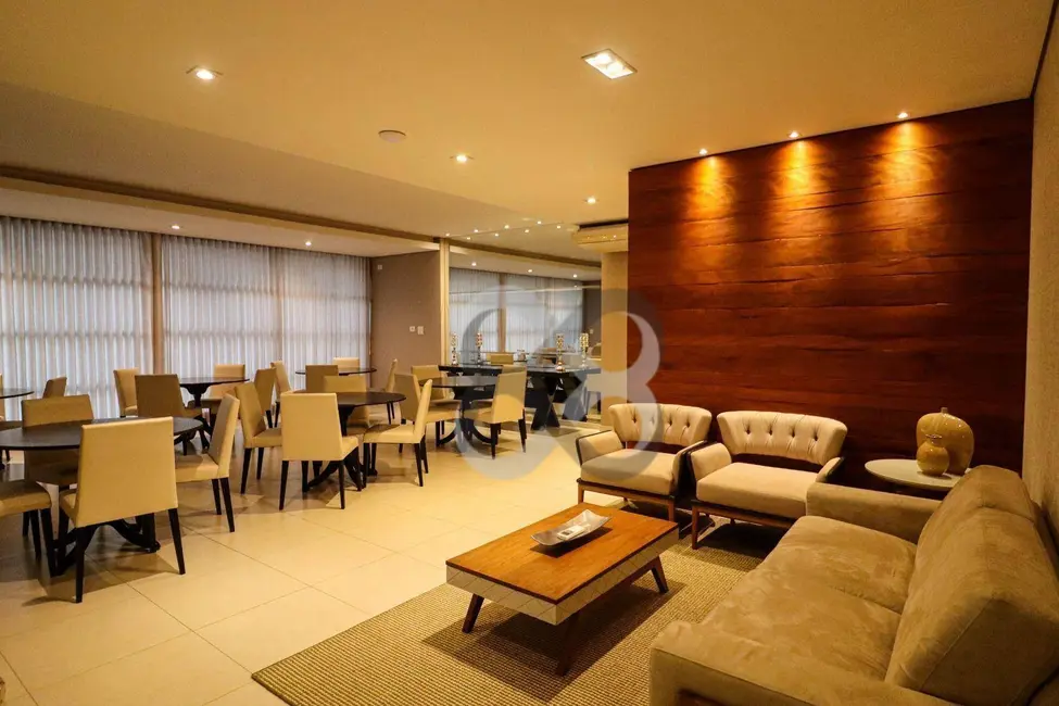 Apartamento com 3 quartos à venda, 194m2 em Londrina - PR - imagem 5 Foto 5 de Apartamento com 3 quartos à venda, 194m2 em Londrina - PR