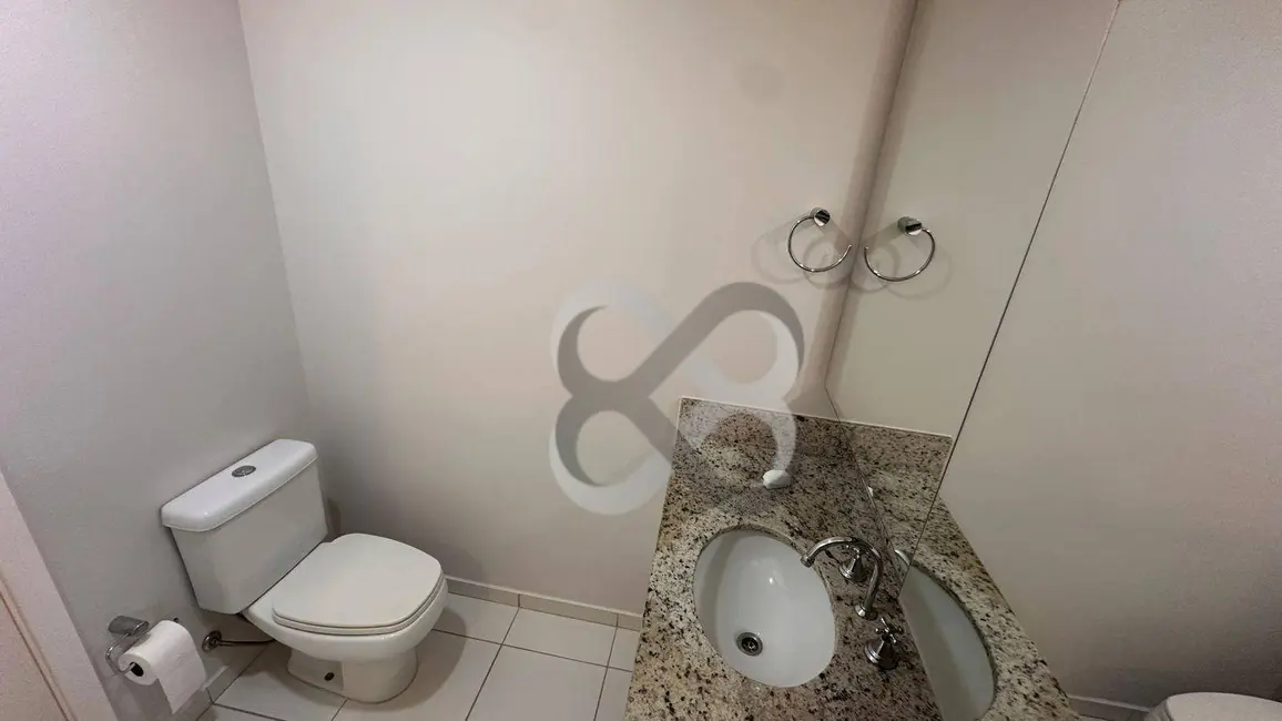 Apartamento com 3 quartos à venda, 194m2 em Londrina - PR - imagem 8 Foto 8 de Apartamento com 3 quartos à venda, 194m2 em Londrina - PR