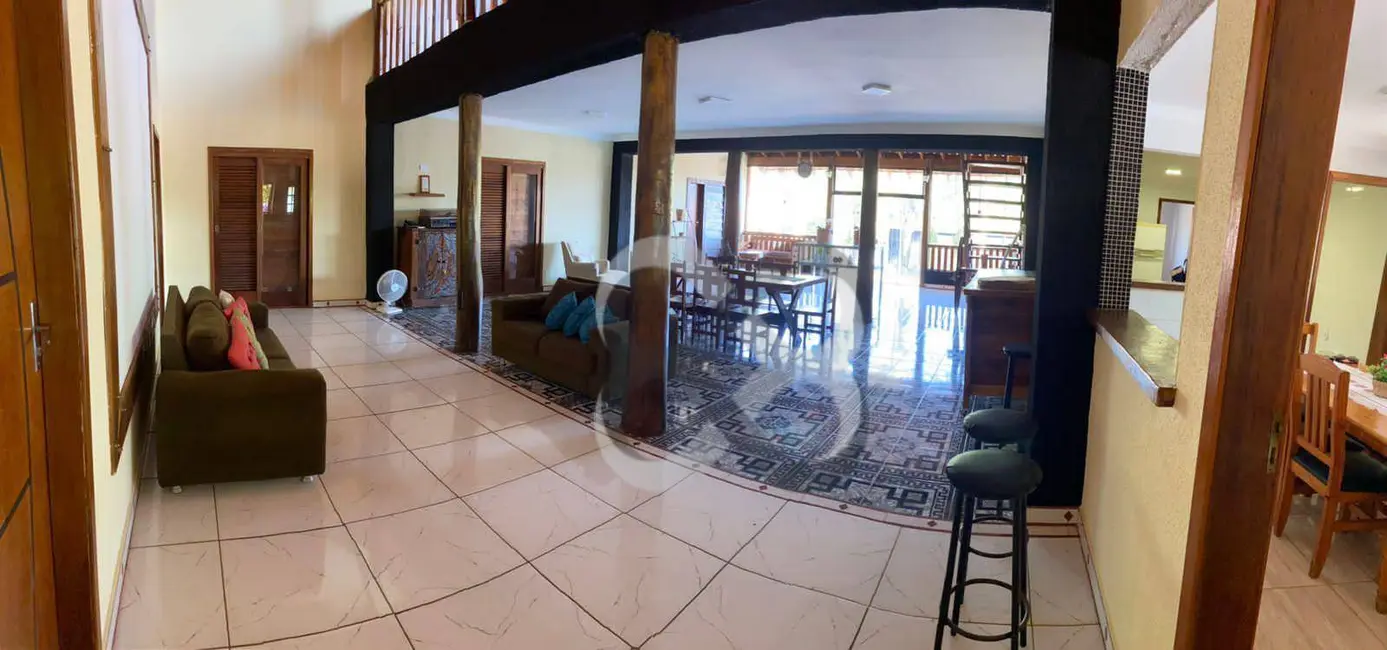 Chácara com 5 quartos à venda, 2726m2 em Ouro Branco, Londrina - PR - imagem 9 Foto 9 de Chácara com 5 quartos à venda, 2726m2 em Ouro Branco, Londrina - PR