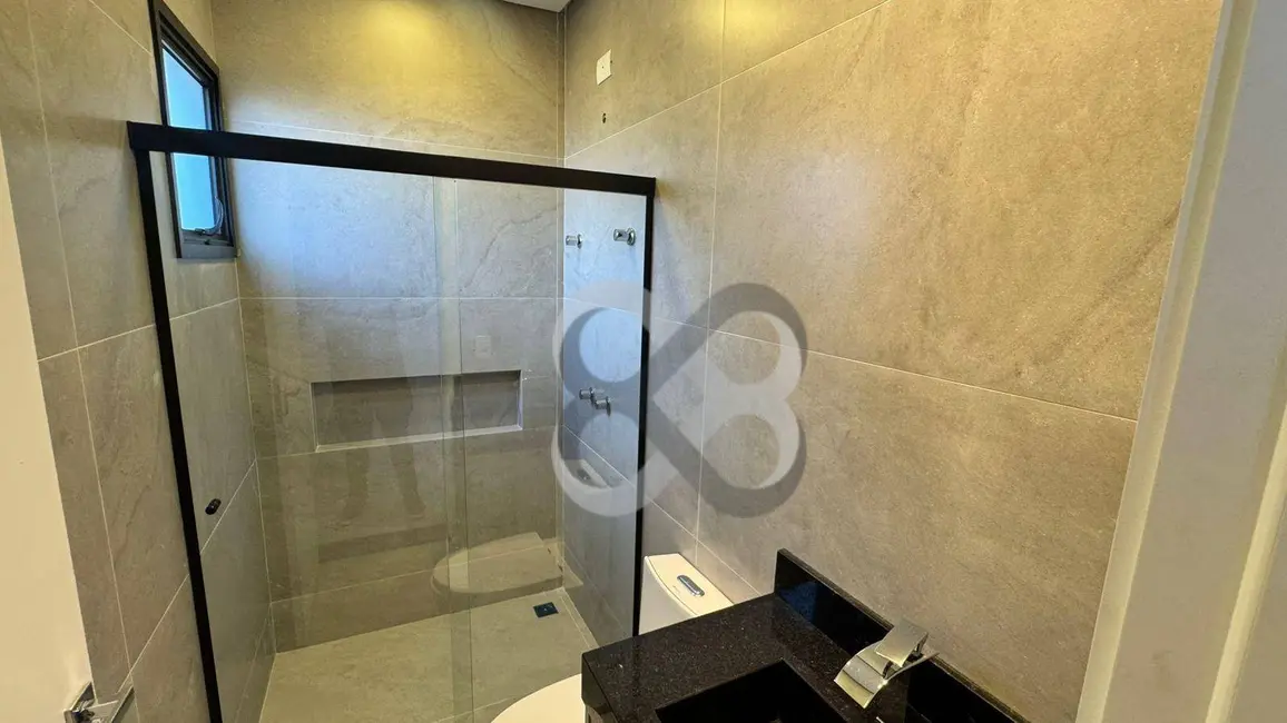 Casa de Condomínio com 4 quartos à venda, 250m2 em Londrina - PR - imagem 8 Foto 8 de Casa de Condomínio com 4 quartos à venda, 250m2 em Londrina - PR