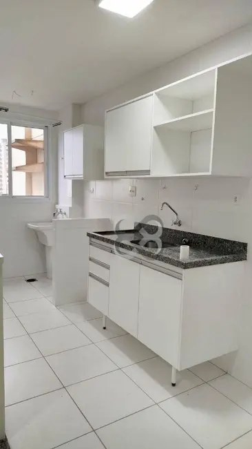 Foto 6 de Apartamento com 2 quartos para alugar, 100m2 em Centro, Londrina - PR