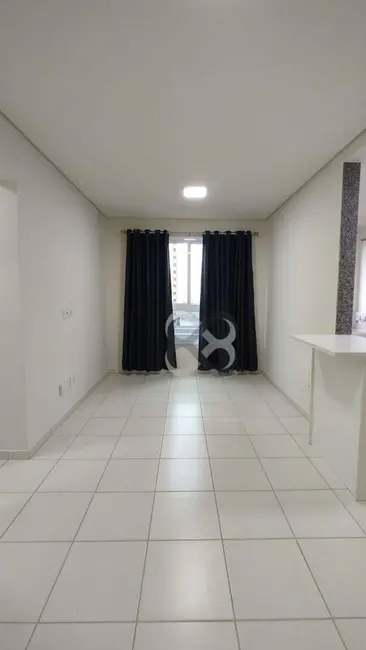 Foto 2 de Apartamento com 2 quartos para alugar, 100m2 em Centro, Londrina - PR