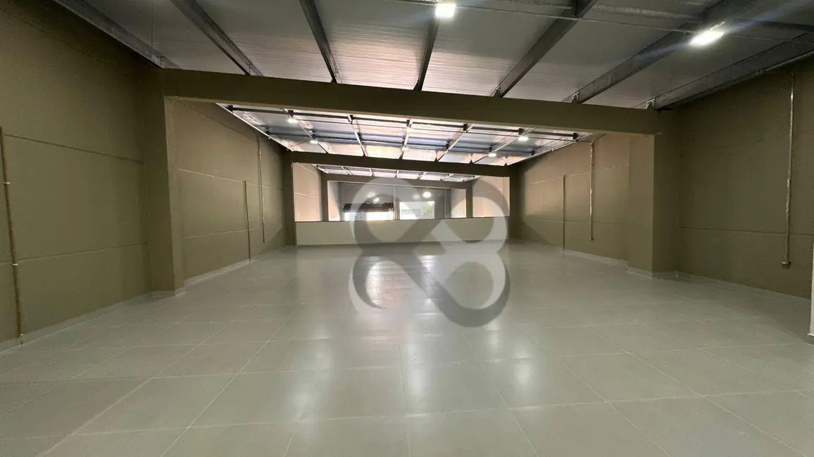 Foto 3 de Armazém / Galpão para alugar, 600m2 em Antares, Londrina - PR