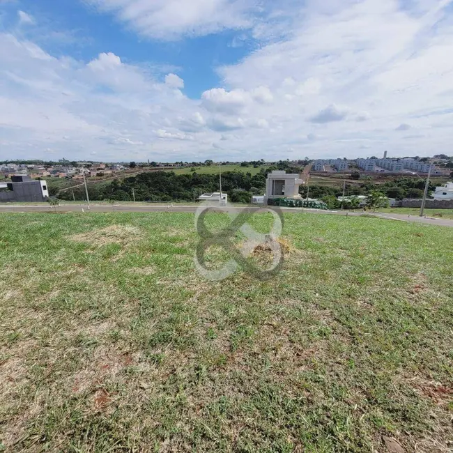 Terreno / Lote à venda, 254m2 em Jardim Morumbi, Londrina - PR - imagem 7 Foto 7 de Terreno / Lote à venda, 254m2 em Jardim Morumbi, Londrina - PR