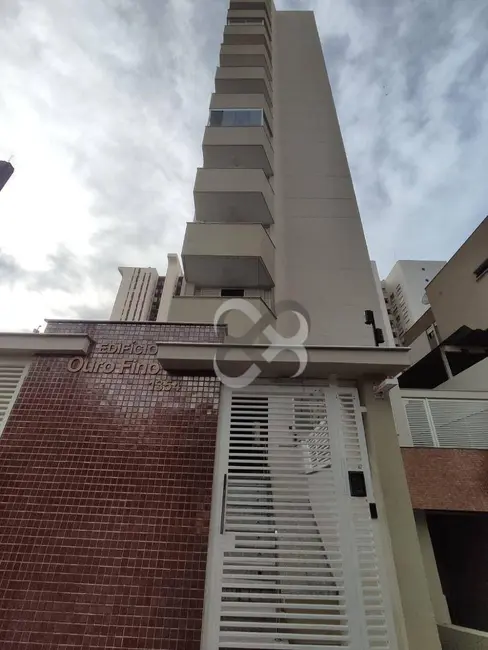 Apartamento com 3 quartos à venda, 154m2 em Centro, Londrina - PR - imagem 1 Foto 1 de Apartamento com 3 quartos à venda, 154m2 em Centro, Londrina - PR