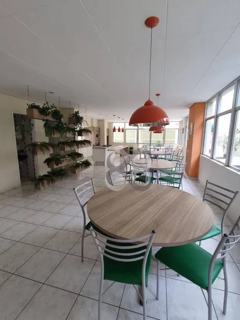 Apartamento com 3 quartos à venda, 154m2 em Centro, Londrina - PR - imagem 5 Foto 5 de Apartamento com 3 quartos à venda, 154m2 em Centro, Londrina - PR