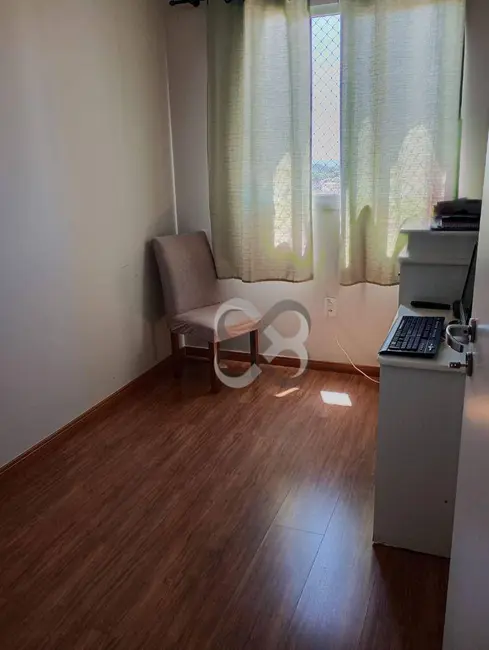 Foto 4 de Apartamento com 3 quartos à venda, 86m2 em São Vicente, Londrina - PR