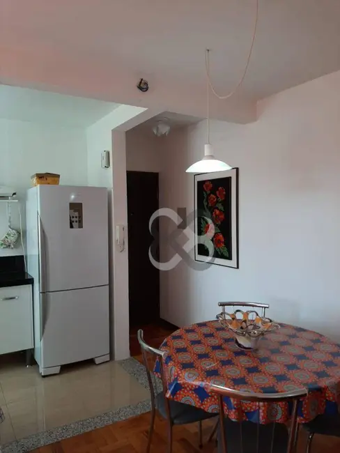Apartamento com 2 quartos à venda, 63m2 em Vitória, Londrina - PR - imagem 8 Foto 8 de Apartamento com 2 quartos à venda, 63m2 em Vitória, Londrina - PR