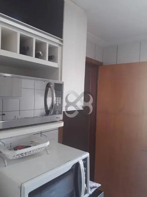 Apartamento com 3 quartos à venda, 74m2 em Centro, Londrina - PR - imagem 5 Foto 5 de Apartamento com 3 quartos à venda, 74m2 em Centro, Londrina - PR