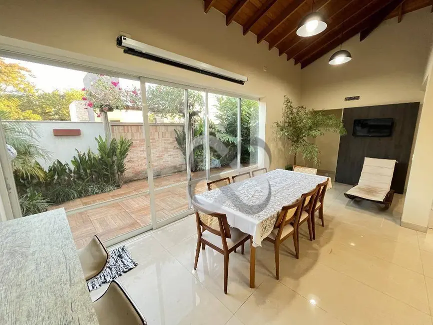 Casa de Condomínio com 3 quartos à venda, 364m2 em Vivendas do Arvoredo, Londrina - PR - imagem 9 Foto 9 de Casa de Condomínio com 3 quartos à venda, 364m2 em Vivendas do Arvoredo, Londrina - PR