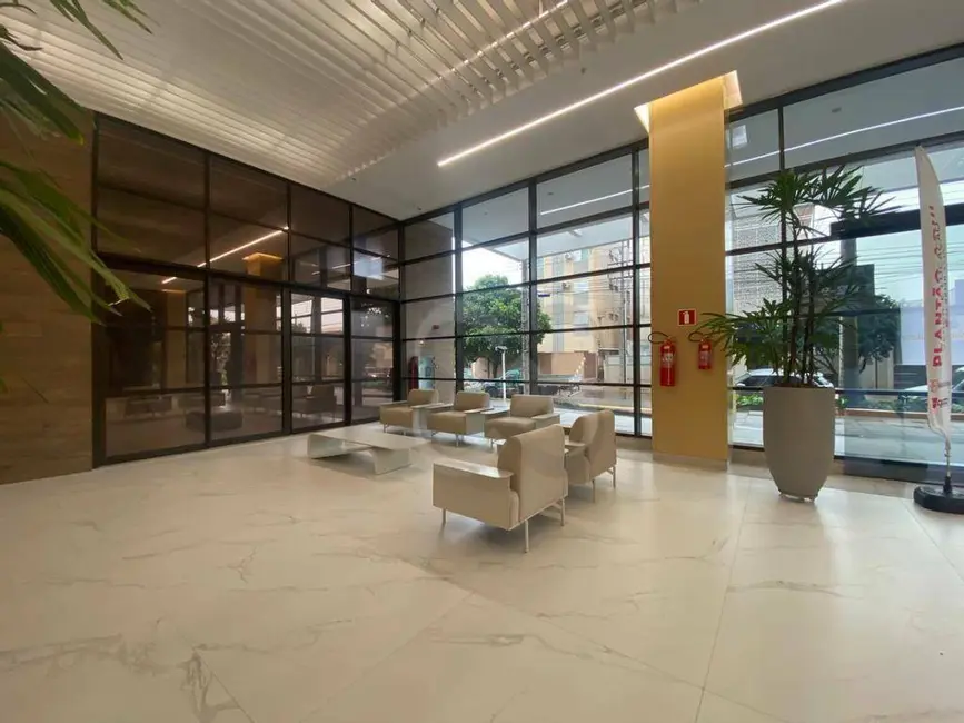 Sala Comercial à venda e para alugar, 117m2 em Centro, Londrina - PR - imagem 8 Foto 8 de Sala Comercial à venda e para alugar, 117m2 em Centro, Londrina - PR
