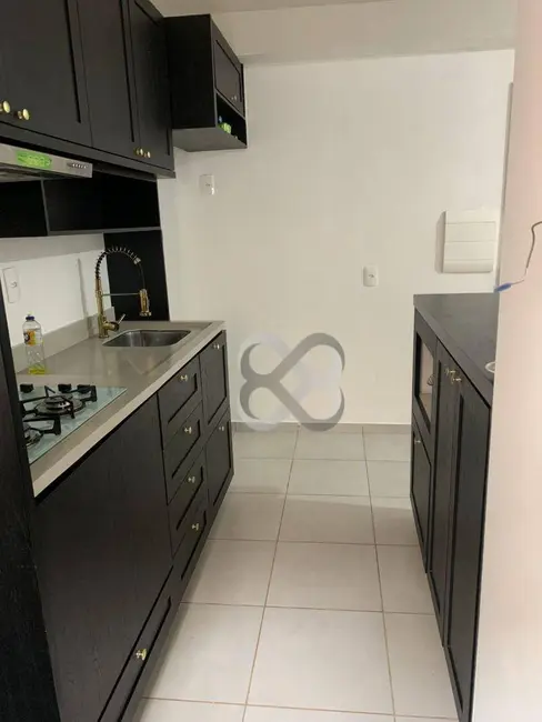Foto 3 de Apartamento com 2 quartos à venda, 44m2 em Colinas, Londrina - PR