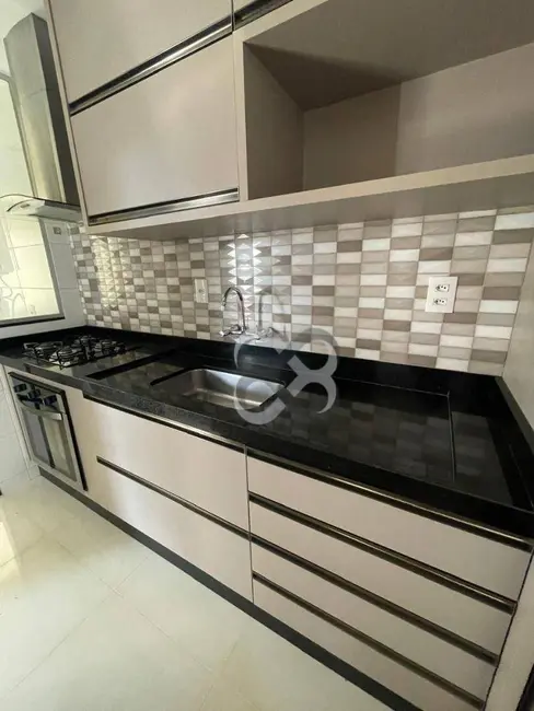 Foto 9 de Apartamento com 2 quartos à venda, 130m2 em Londrina - PR