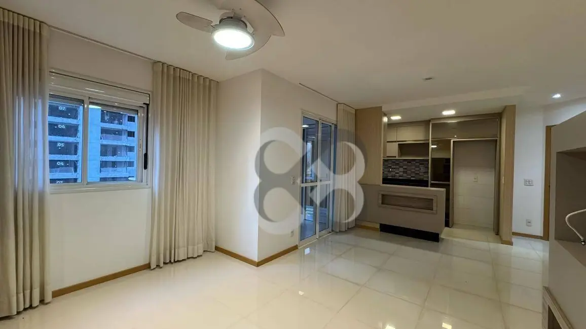 Foto 4 de Apartamento com 2 quartos à venda, 130m2 em Londrina - PR
