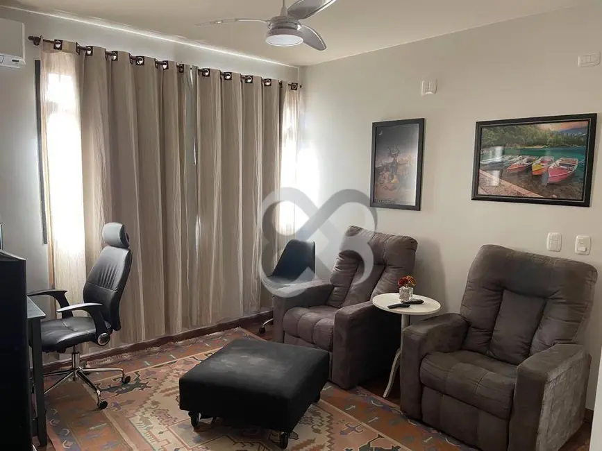 Apartamento com 3 quartos à venda, 223m2 em Centro, Londrina - PR - imagem 6 Foto 6 de Apartamento com 3 quartos à venda, 223m2 em Centro, Londrina - PR