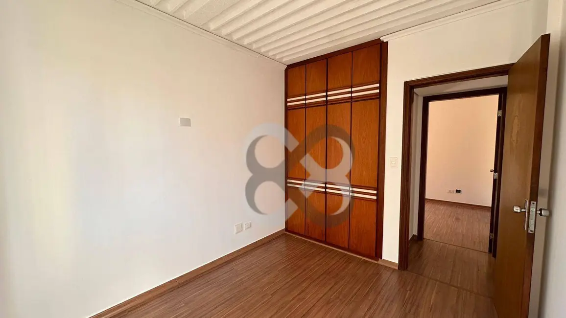 Apartamento com 3 quartos à venda, 139m2 em Centro, Londrina - PR - imagem 7 Foto 7 de Apartamento com 3 quartos à venda, 139m2 em Centro, Londrina - PR
