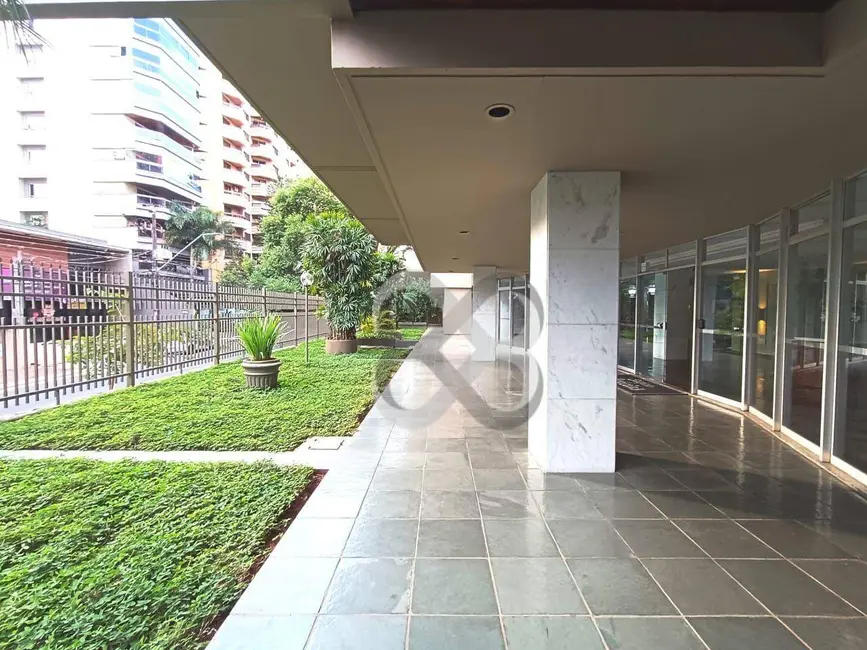 Foto 2 de Apartamento com 3 quartos à venda, 160m2 em Centro, Londrina - PR