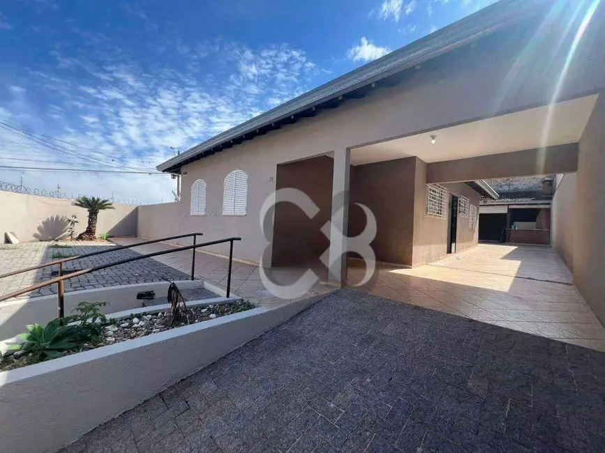 Foto 1 de Casa com 3 quartos para alugar, 380m2 em Santa Mônica, Londrina - PR
