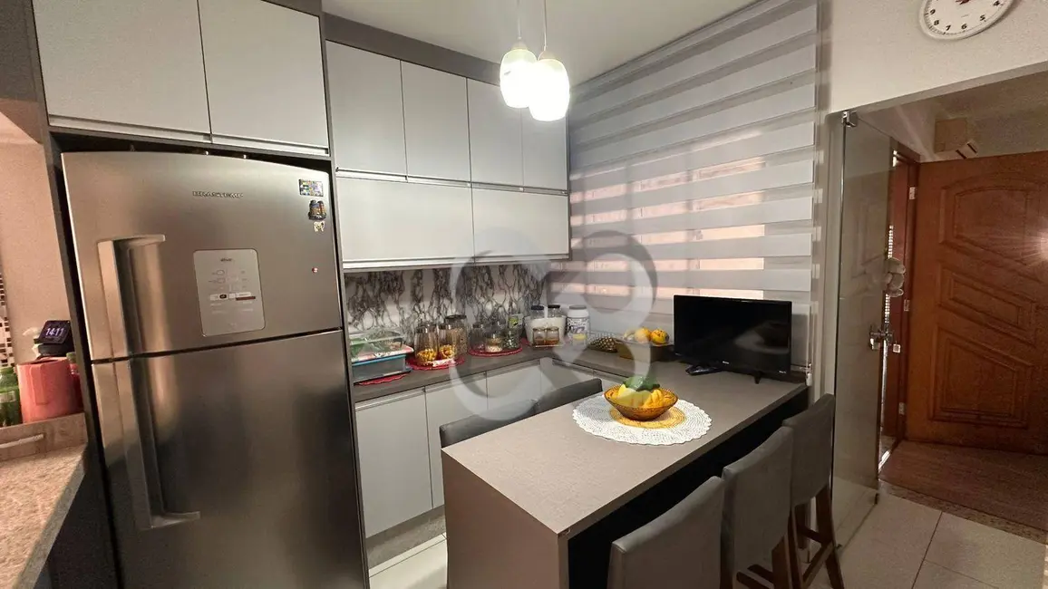 Foto 5 de Casa com 3 quartos à venda, 200m2 em Vânia, Londrina - PR