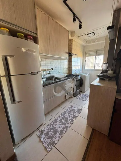 Foto 5 de Apartamento com 3 quartos à venda, 93m2 em Londrina - PR