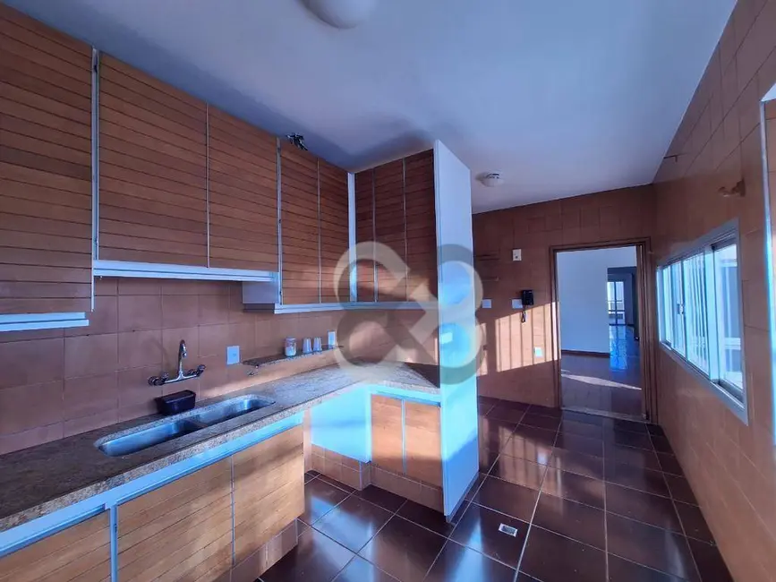 Foto 2 de Apartamento com 6 quartos para alugar, 568m2 em Centro, Londrina - PR