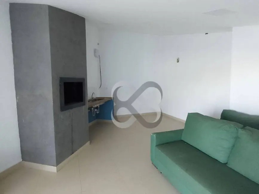 Foto 5 de Casa com 5 quartos para alugar, 500m2 em Bancários, Londrina - PR
