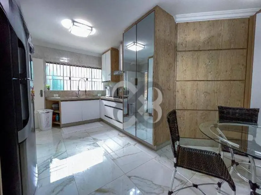 Casa com 5 quartos à venda e para alugar, 500m2 em Jardim Nápoles, Londrina - PR - imagem 9 Foto 9 de Casa com 5 quartos à venda e para alugar, 500m2 em Jardim Nápoles, Londrina - PR