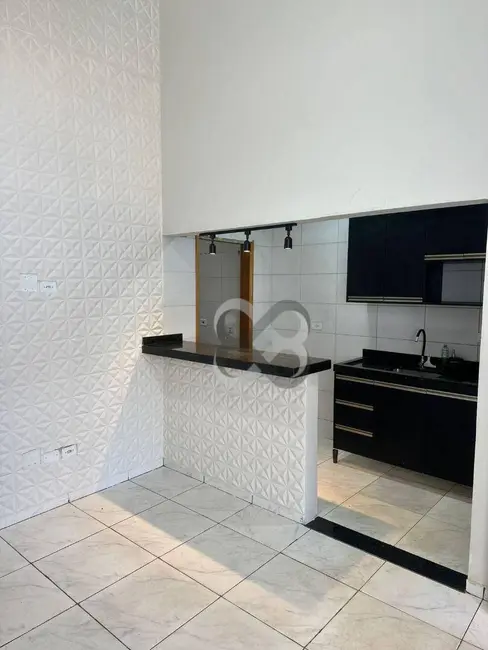 Casa com 3 quartos para alugar, 150m2 em Jardim Tókio, Londrina - PR - imagem 5 Foto 5 de Casa com 3 quartos para alugar, 150m2 em Jardim Tókio, Londrina - PR