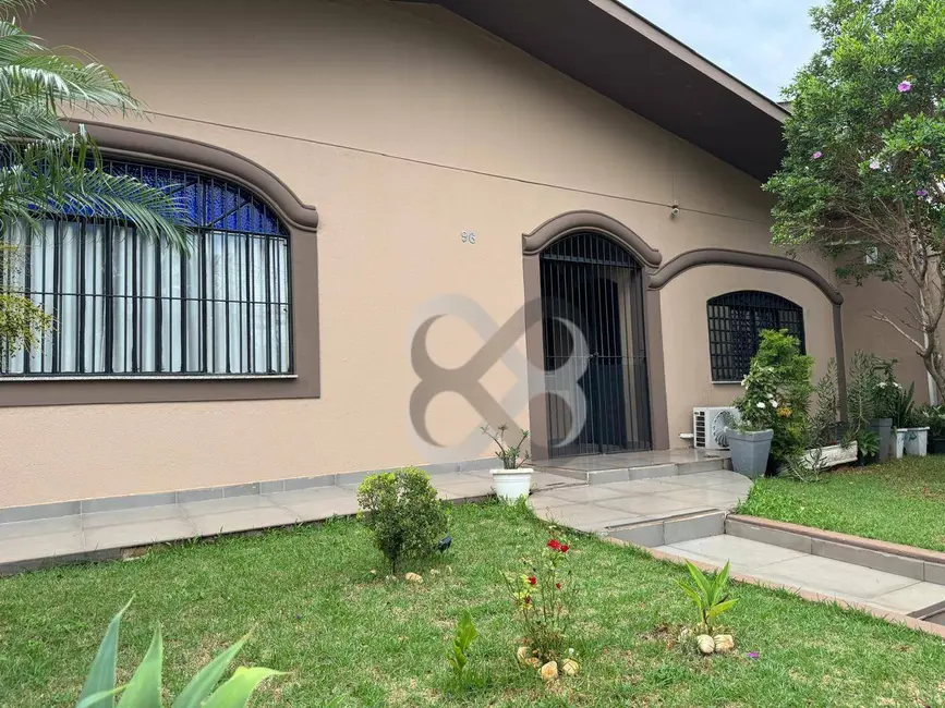 Casa com 3 quartos à venda, 542m2 em Jardim Shangri-la A, Londrina - PR - imagem 1 Foto 1 de Casa com 3 quartos à venda, 542m2 em Jardim Shangri-la A, Londrina - PR