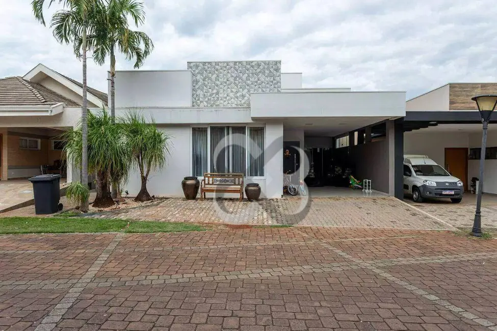Foto 1 de Casa com 3 quartos à venda, 250m2 em Esperança, Londrina - PR