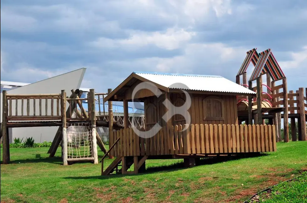 Terreno / Lote à venda, 2240m2 em Sertanopolis - PR - imagem 4 Foto 4 de Terreno / Lote à venda, 2240m2 em Sertanopolis - PR