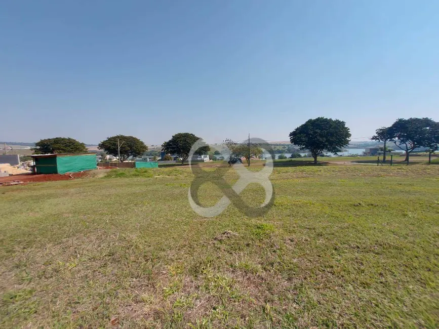 Terreno / Lote à venda, 1460m2 em Sertanopolis - PR - imagem 4 Foto 4 de Terreno / Lote à venda, 1460m2 em Sertanopolis - PR