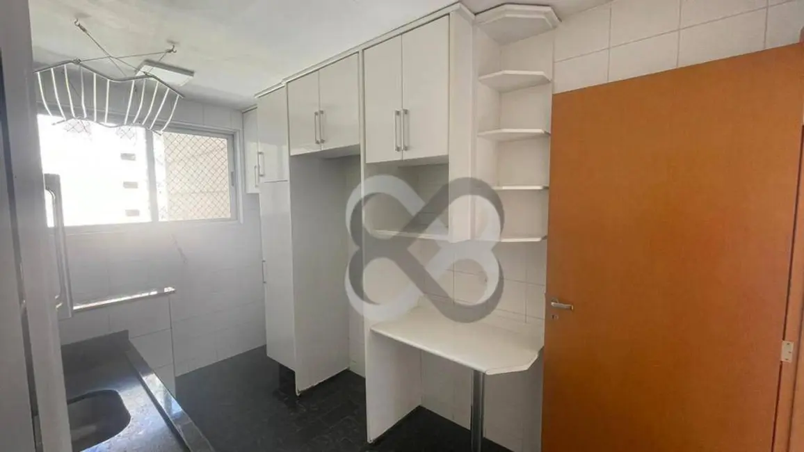 Apartamento com 2 quartos à venda, 107m2 em Centro, Londrina - PR - imagem 7 Foto 7 de Apartamento com 2 quartos à venda, 107m2 em Centro, Londrina - PR
